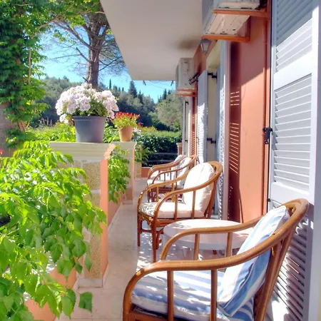 Skaros Garden Getaway - Corfu Gem With Private Pool 아기오스 게오르기오스