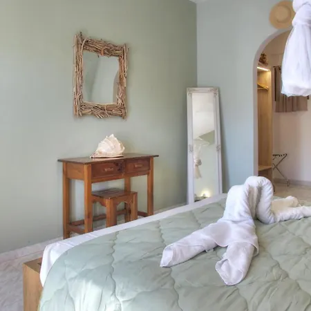 펜션 Skaros Garden Getaway - Corfu Gem With Private Pool 아기오스 게오르기오스